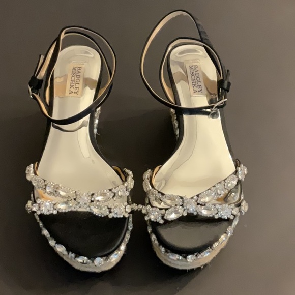 Badgley Mischka Silvia Espadrille wedge w/ rhinestone embellishments Size 9.5 - Picture 2 of 9